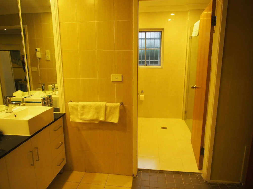 Killara Hotel & Suites