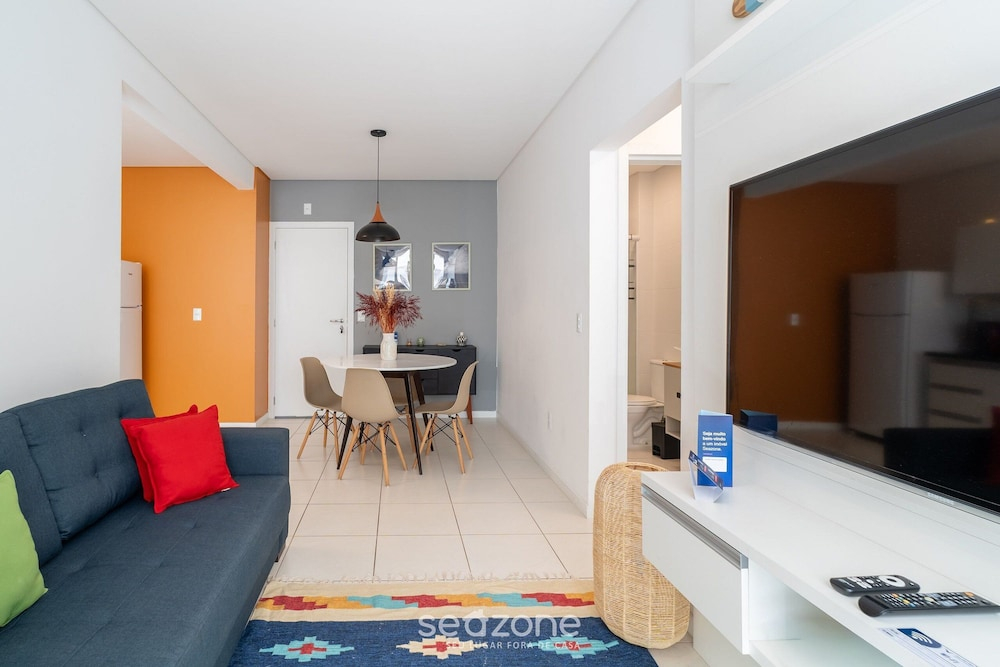 Apt w/ BBQ Grill 600m From the Beach Isa0105
