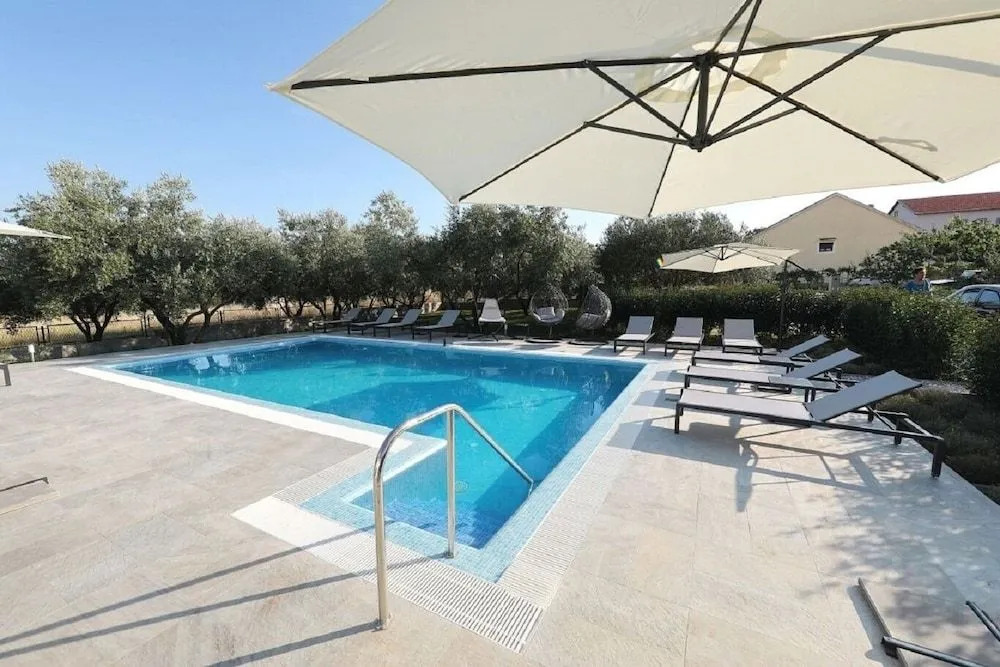 Villa Milka - Heated Pool - H