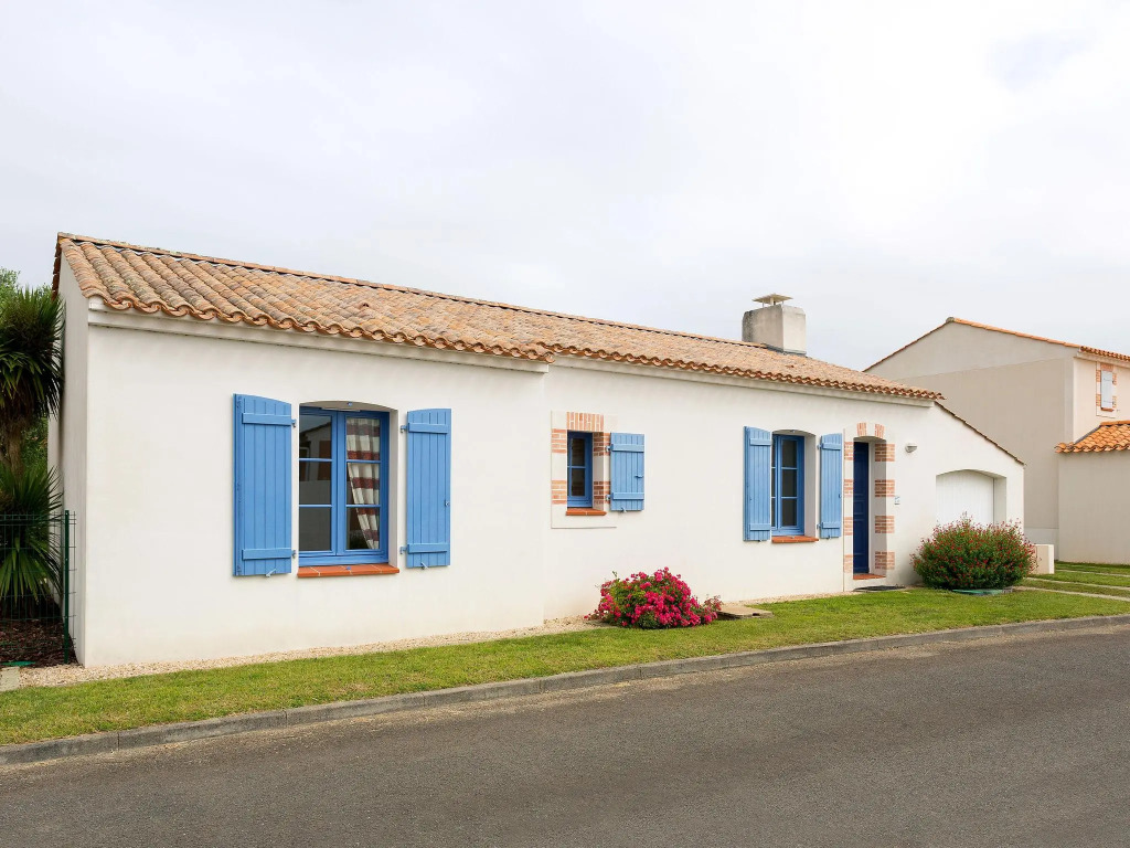 Luxurious Villa With a Dishwasher, Only 3.5km From the Beach