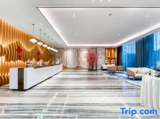 Kelly International Hotel (MixC Branch at Guilin Railway Station)