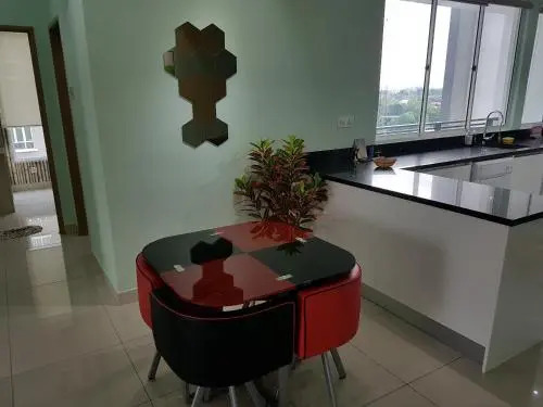 Garden Apartment at Zenith