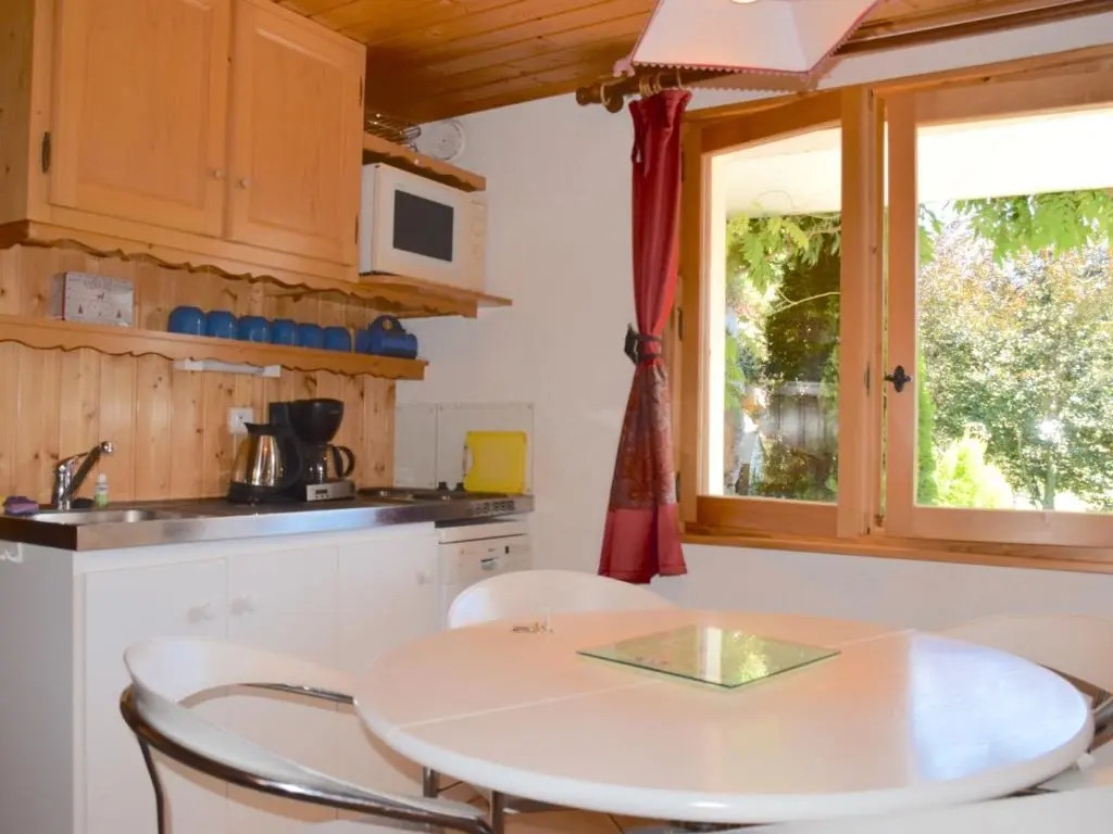 Chalet jusqu’à 16 pers. à Bernex, animaux admis - FR-1-498-39