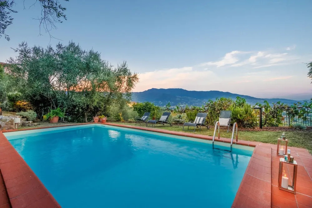Villa Debby
