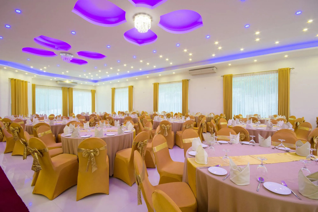 Okwin Resort