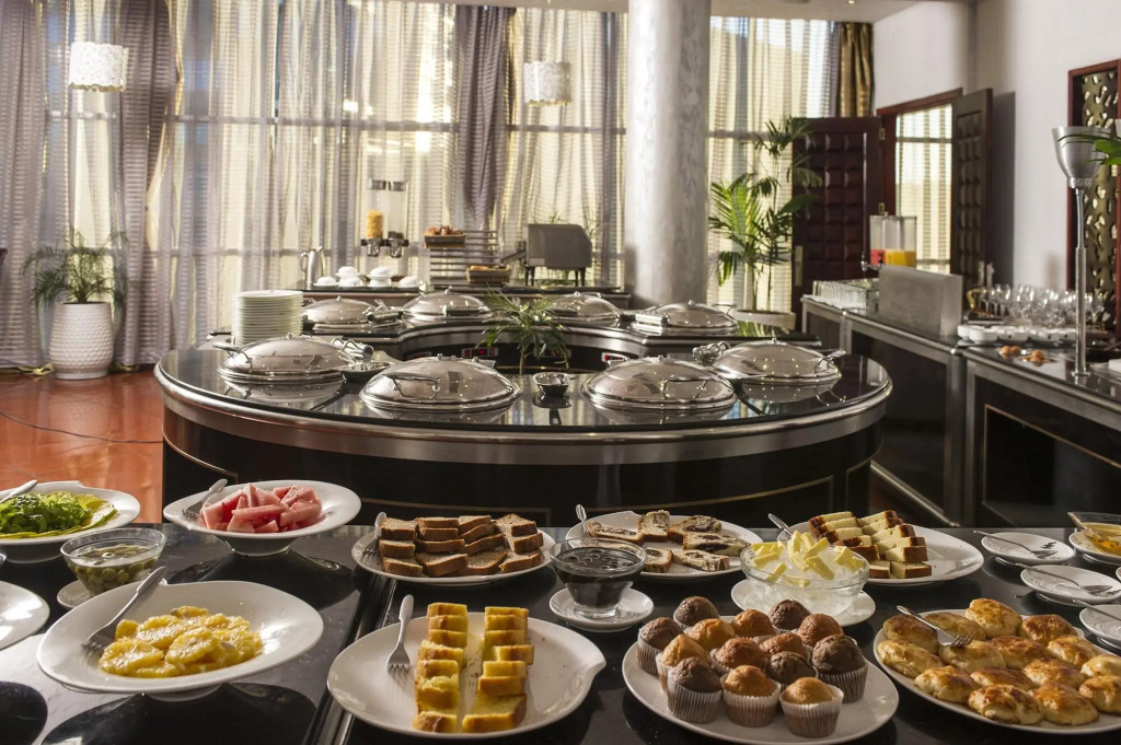 Grand Eliana Hotel Conference & Spa