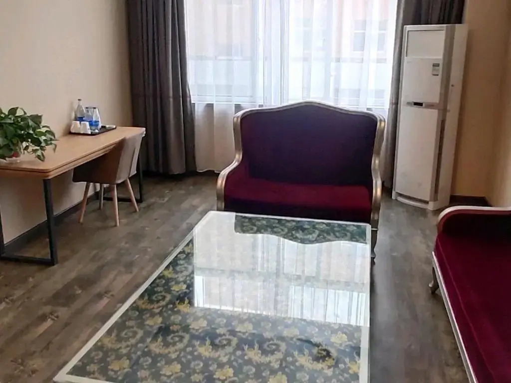 Thank Inn Plus Hotel Zaozhuang Central District Ginza Shopping Mall