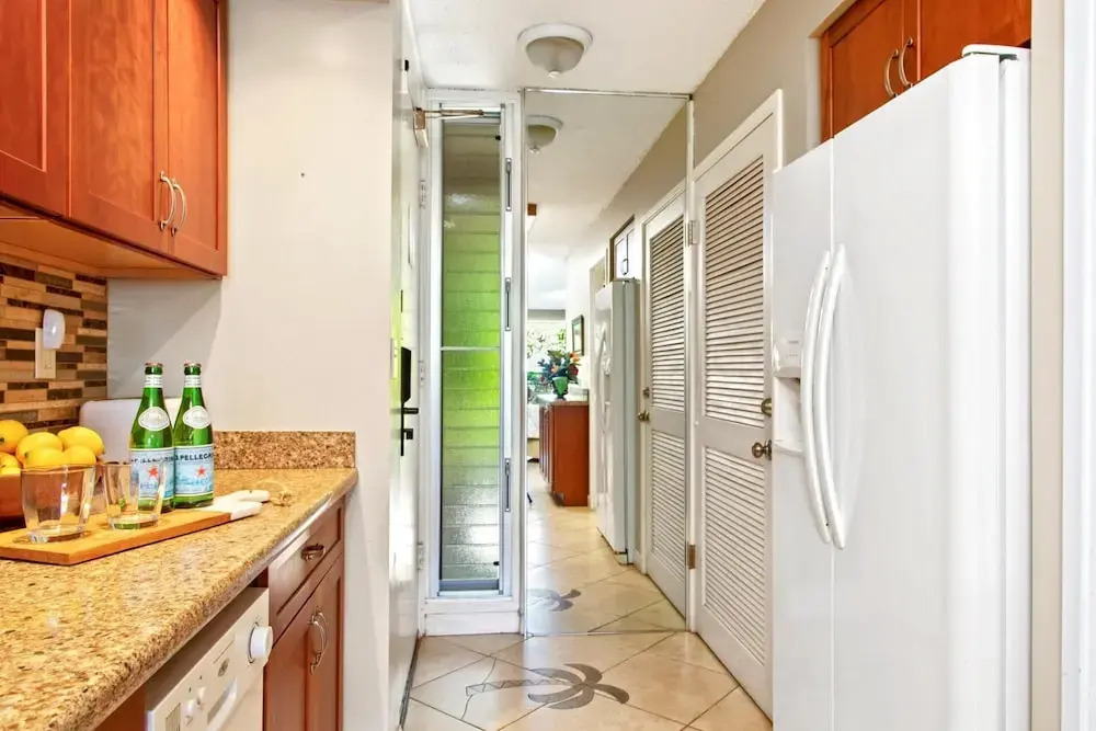 KBM Resorts FREE CAR Maui Kaanapali Villas Beachfront Resort Upgraded Studio MKV-C152