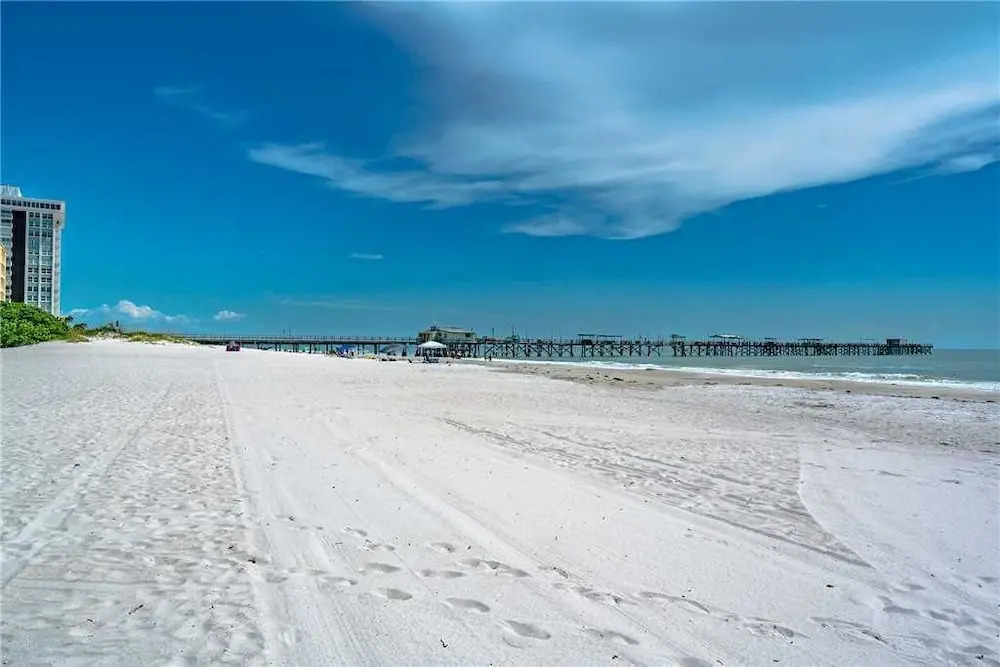 Tower Isle I1 - Two Bedroom Condo