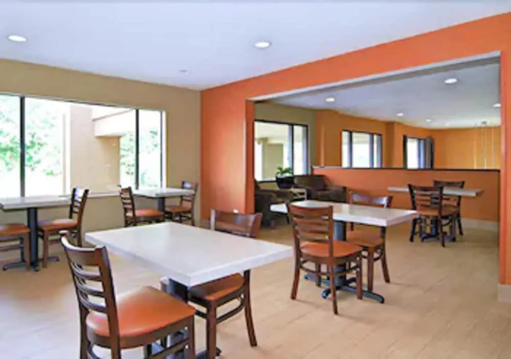 Comfort Inn