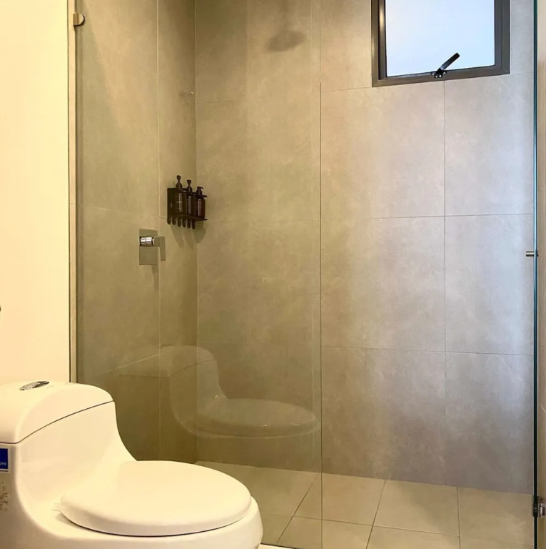 w Amazing 2BR With Balcony in Cartagena