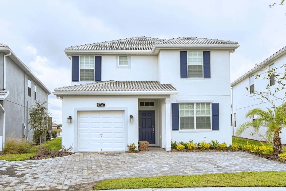 Storey Lake- 5 Bedroom Pool Home- 1661ST