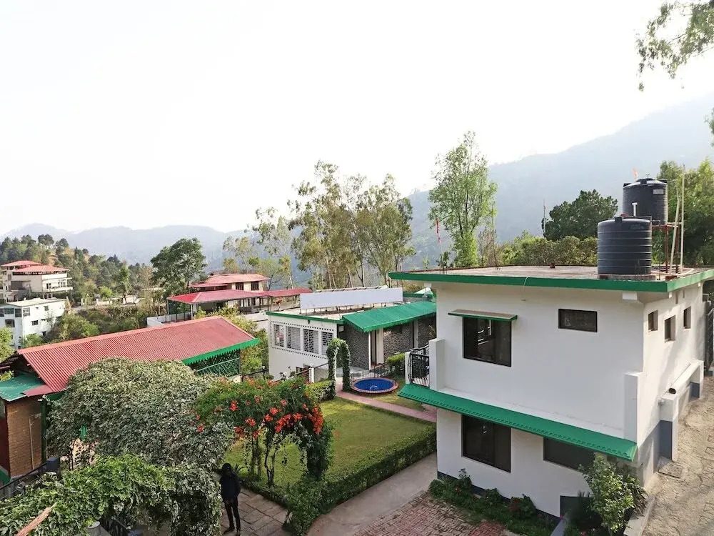 The Gharonda Hut by OYO Rooms