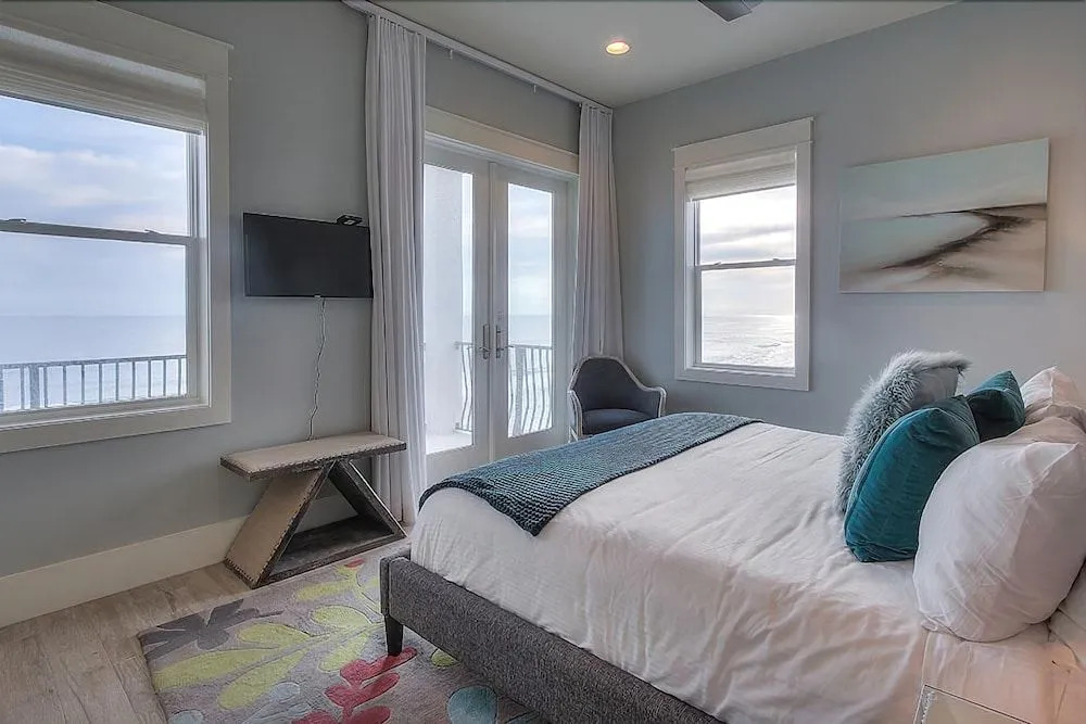 Beaux Soleil 7 Bedroom Holiday Home by Five Star Properties