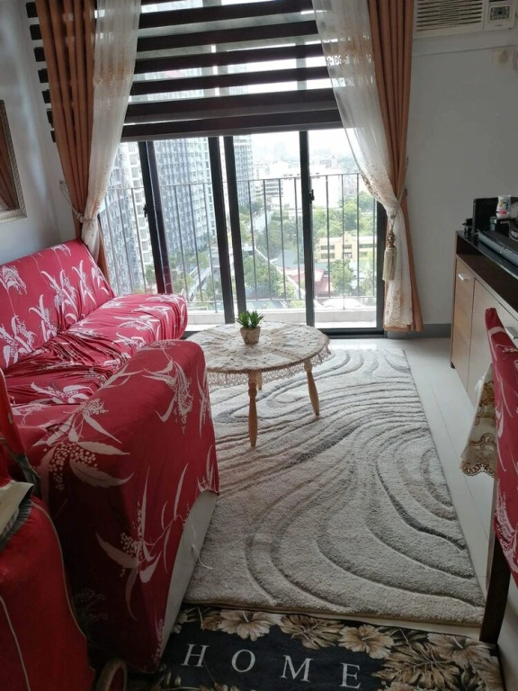 Remarkable 2-bedroom Condo Unit in Quezon City