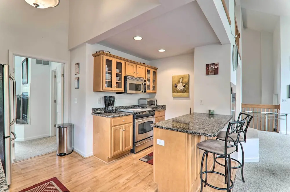 Lake Harmony Villa: Walk to Big Boulder Mountain!