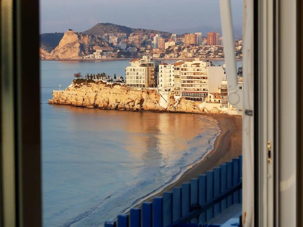 Primera línea playa levante Benidorm