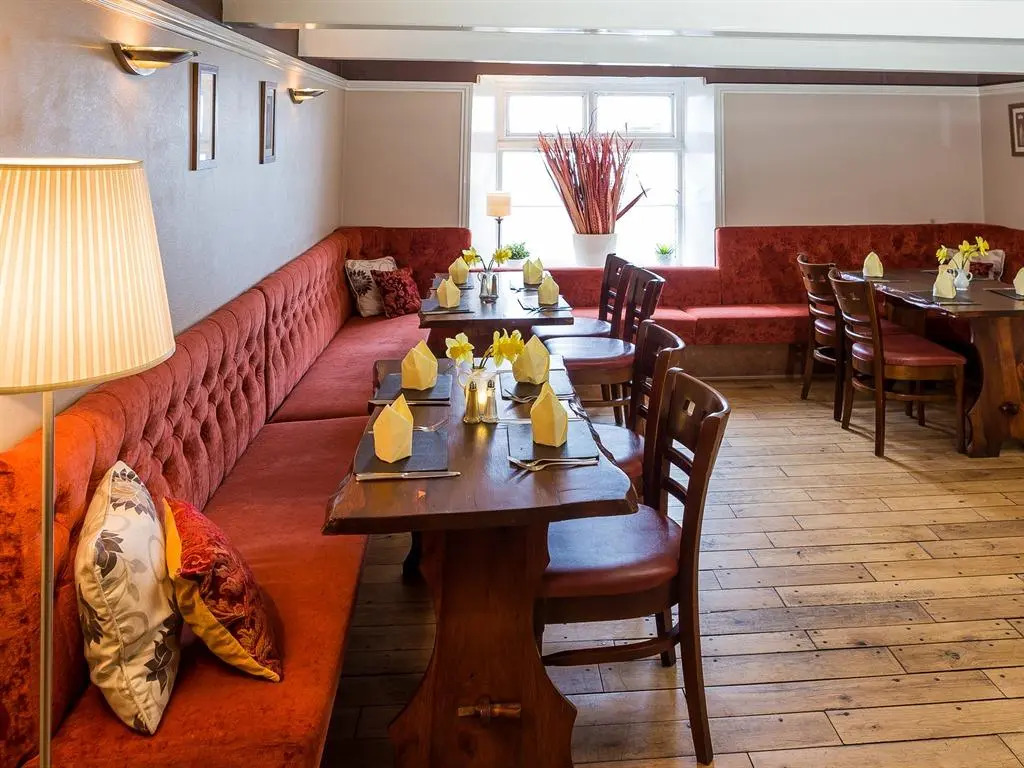 Tigh Na Mara Hotel