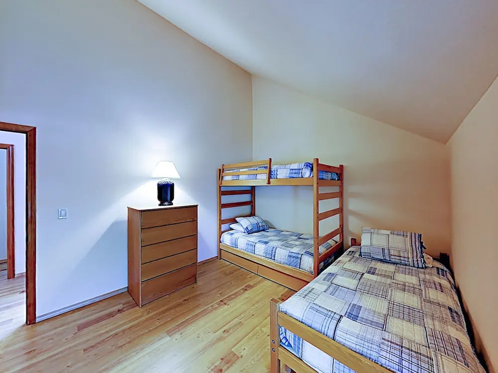 New Listing! Sunny & Wooded Oasis W/ Pool & Bikes 3 Bedroom Condo
