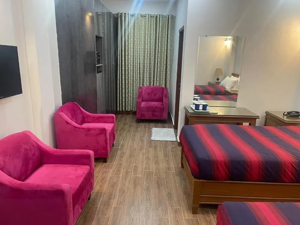 Medallion Suites