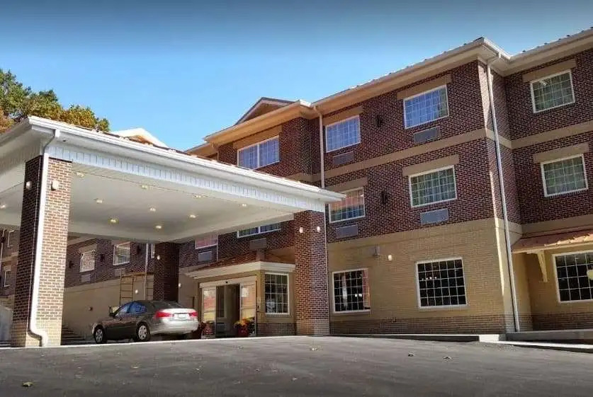 Wingate by Wyndham Elkins