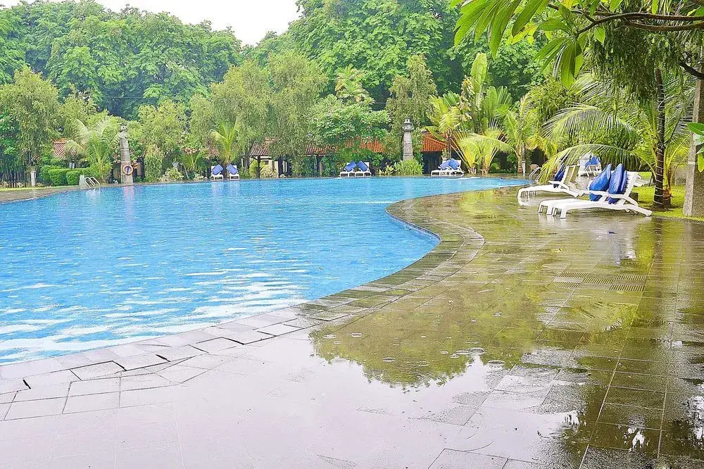 ZEN Premium Singgasana Gunungsari