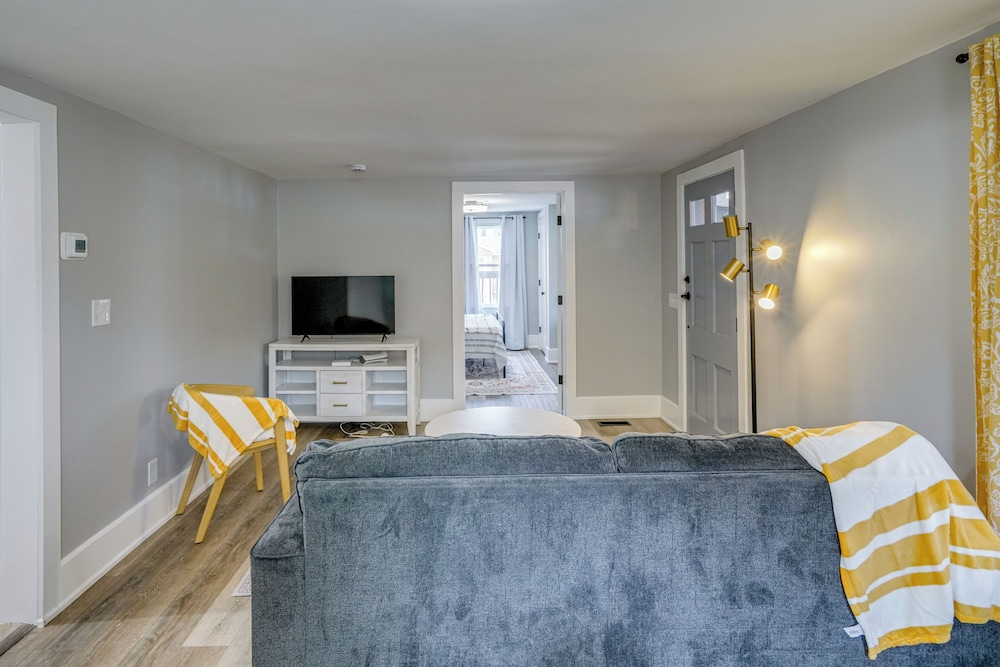 Hudson Valley Retreat! Convenient Apt in Kingston