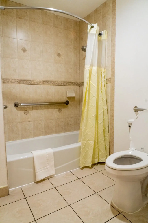 Rodeway Inn & Suites Colton-Riverside