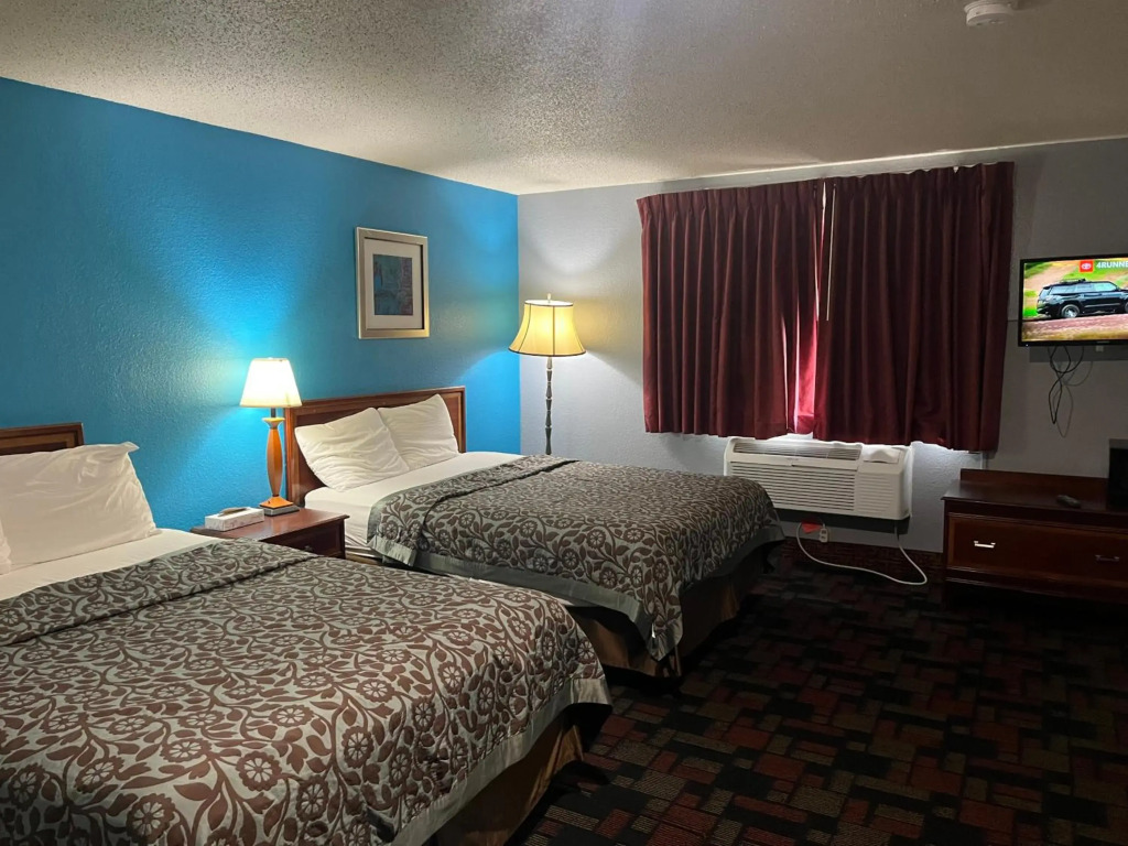 Rodeway Inn Whitehall