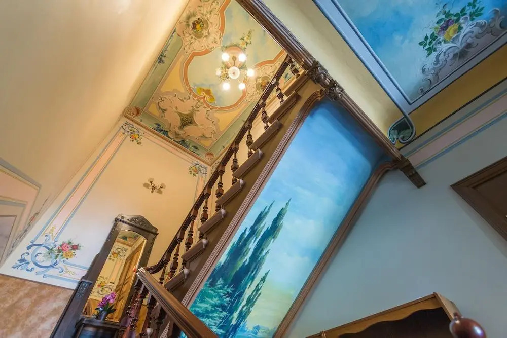 Roze Boutique Apartments