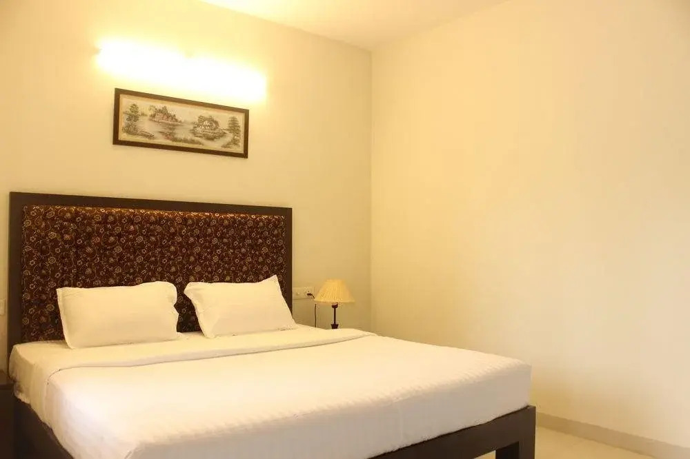 Sun n sand apartments, Candolim, North Goa