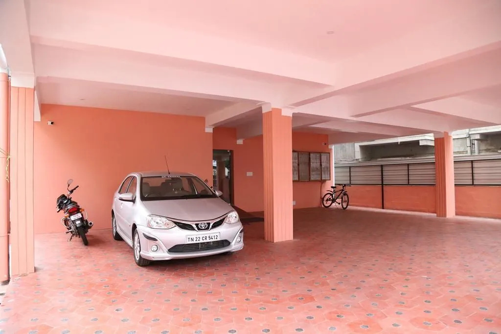FabHotel Sri Krishna Residency