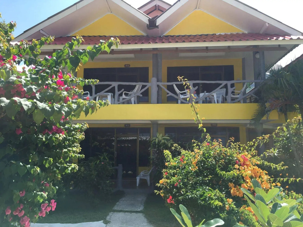 Lanta Garden Home