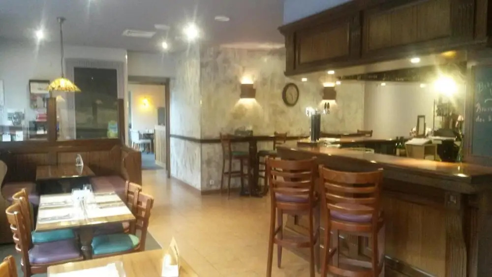 HOTEL RESTAURANT La CREPERIE Du CHATEAU