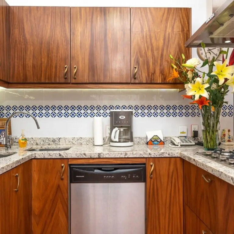 Romantic Zone Alta Vista 1 Bedroom 2 bed 2 Bath