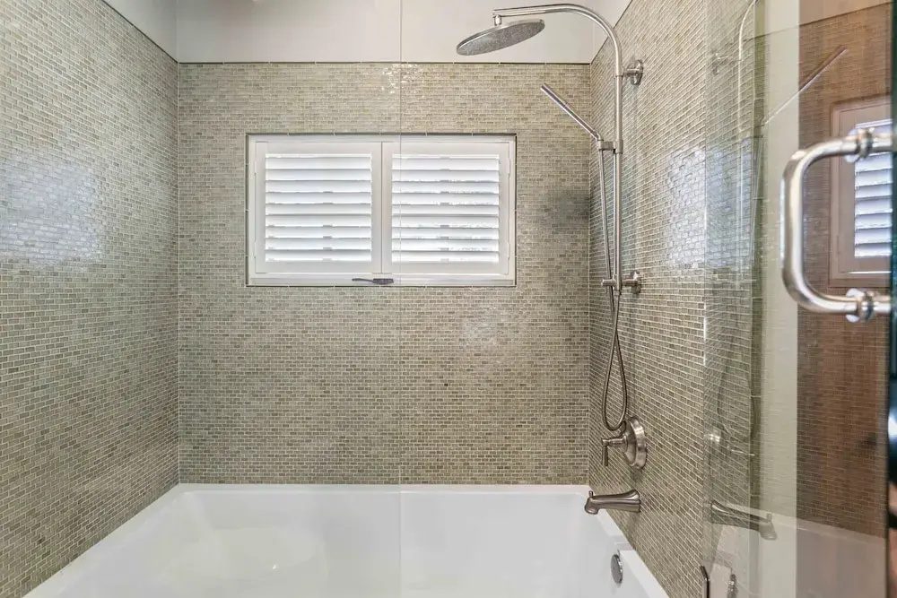 Mountain Modern Retreat Hot Tub 3 Bedroom Condo