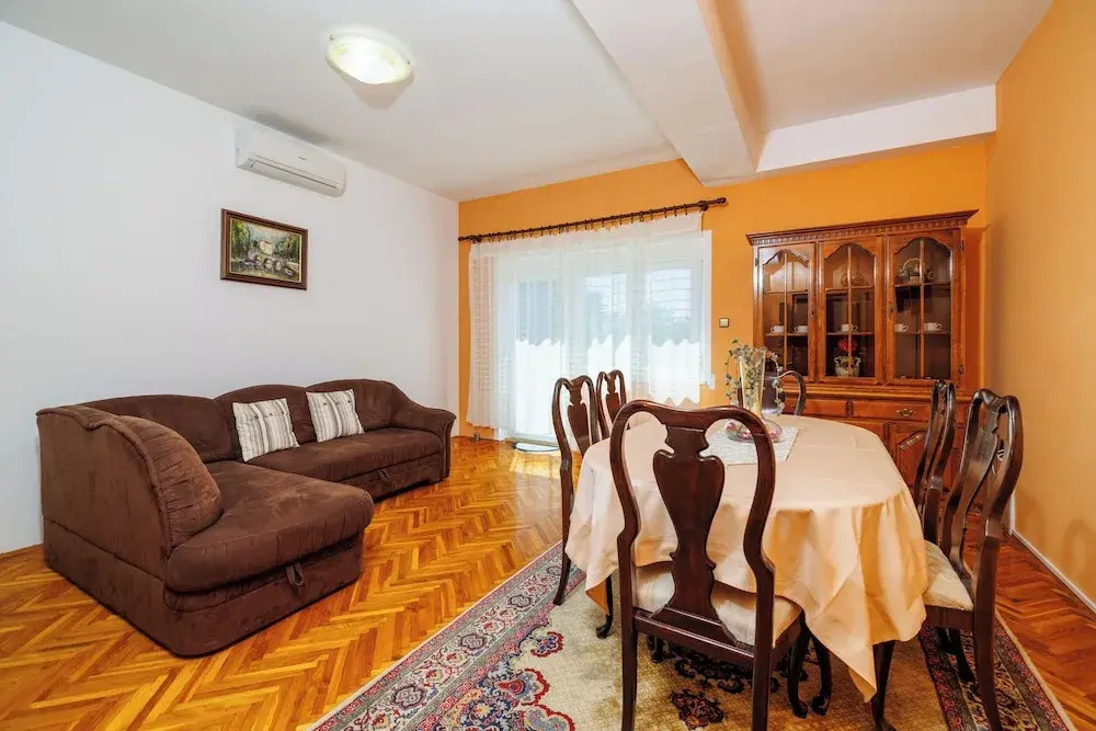 Apartment Agava
