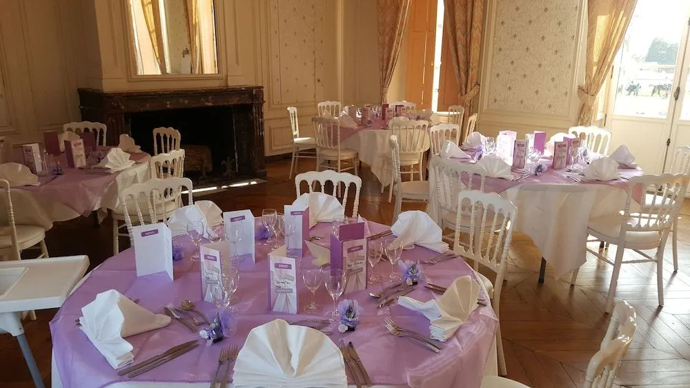 Le Domaine dEuclide