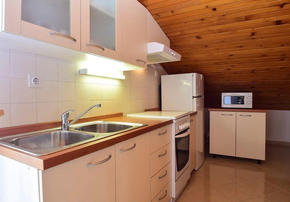 Apartments Valentić 1218