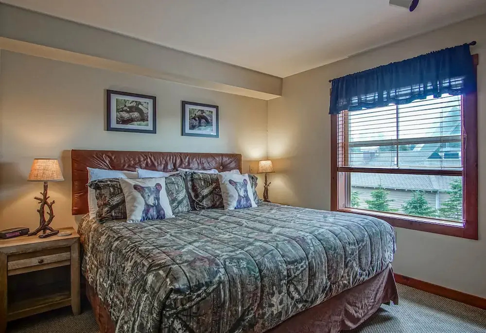 Ski in/ Ski Out! Rimfire 351/352 Spacious and Cozy 2