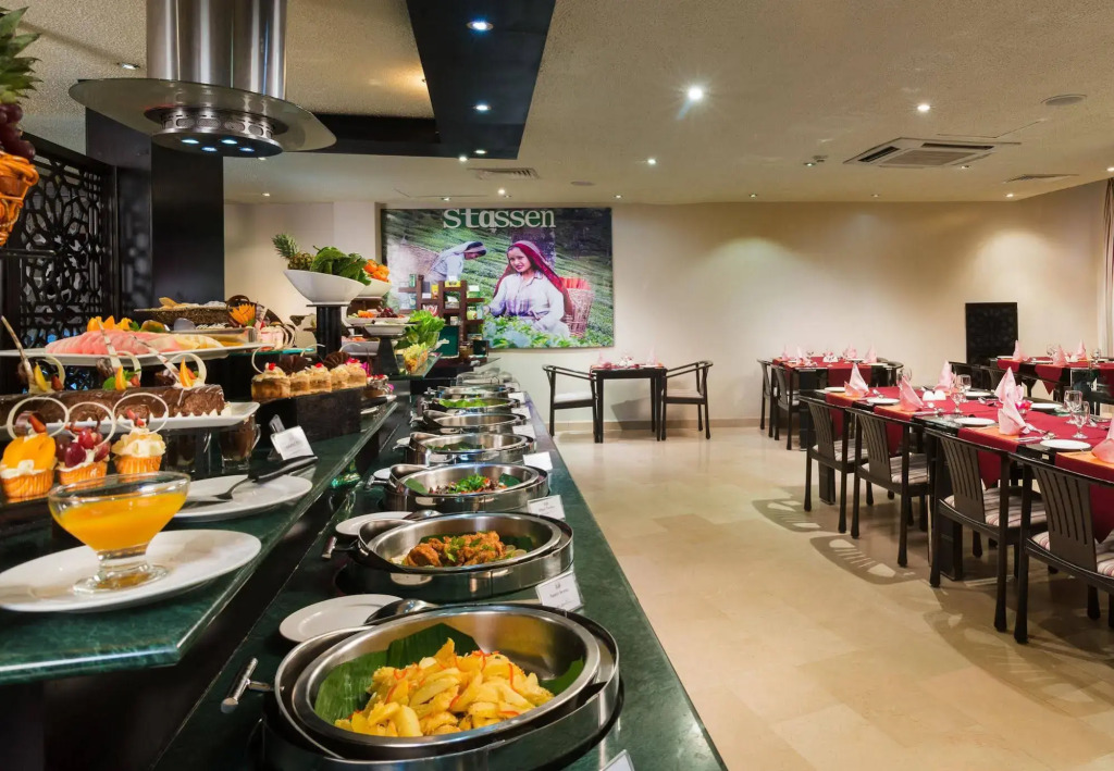 Al Wadi Hotel