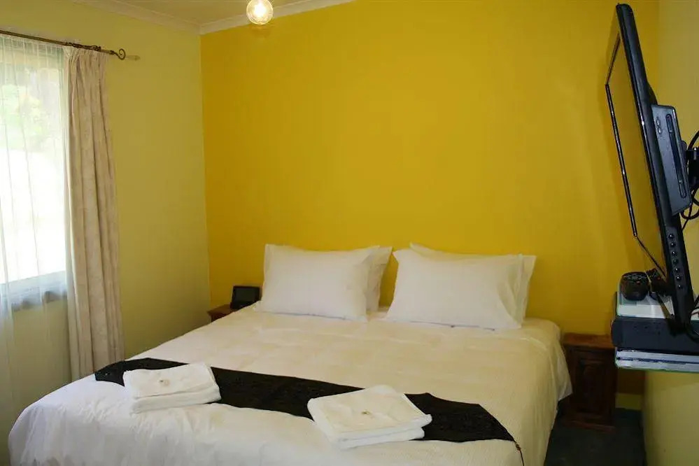 The Hideaway Retreat