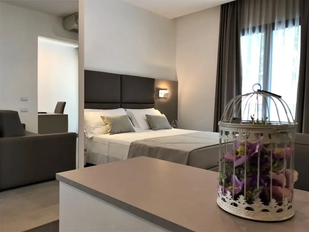 Hotel Paris Resort