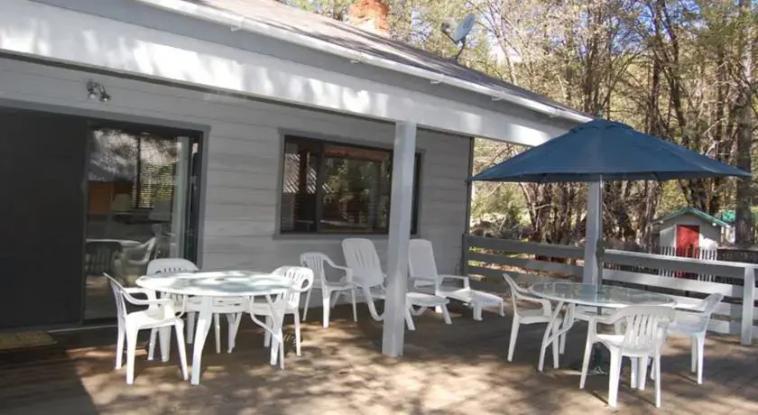 RedAwning Cabin #1 Meszaros Retreat