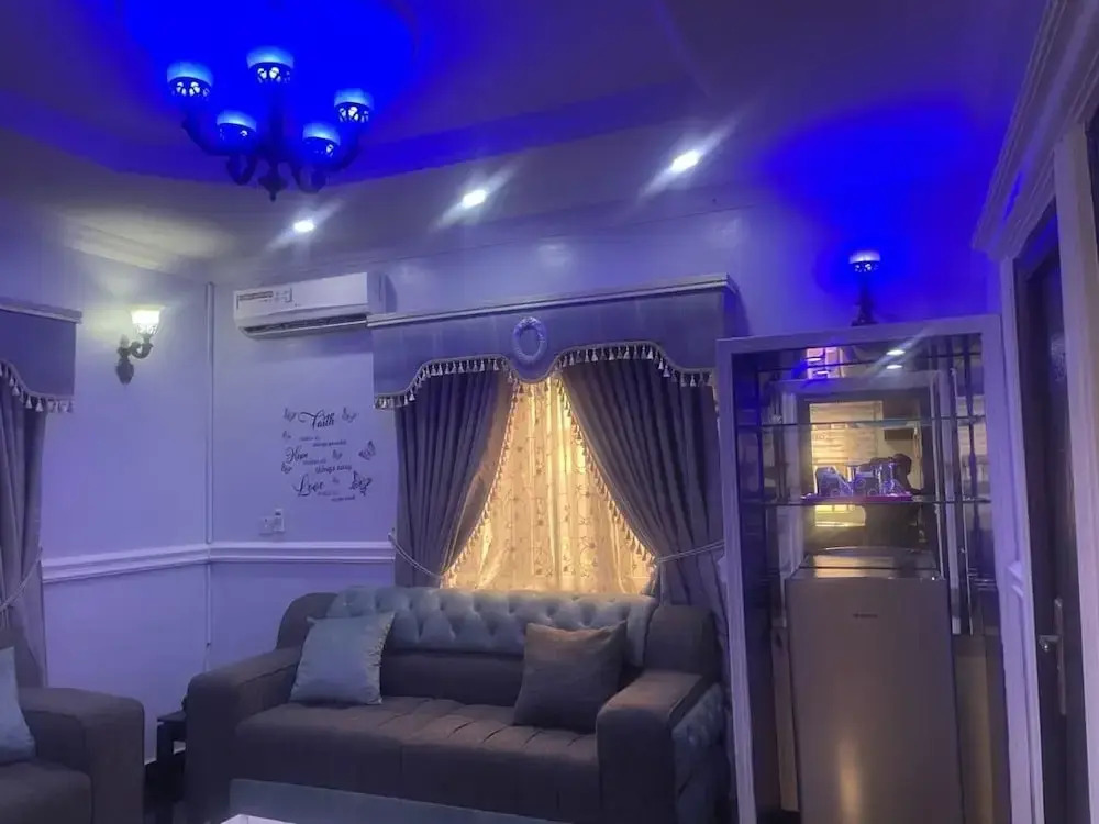 Muniz Global Apartments