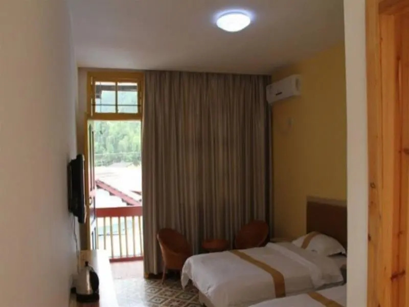 Wuyi Mountain Da Wang Peak Youth Hostel