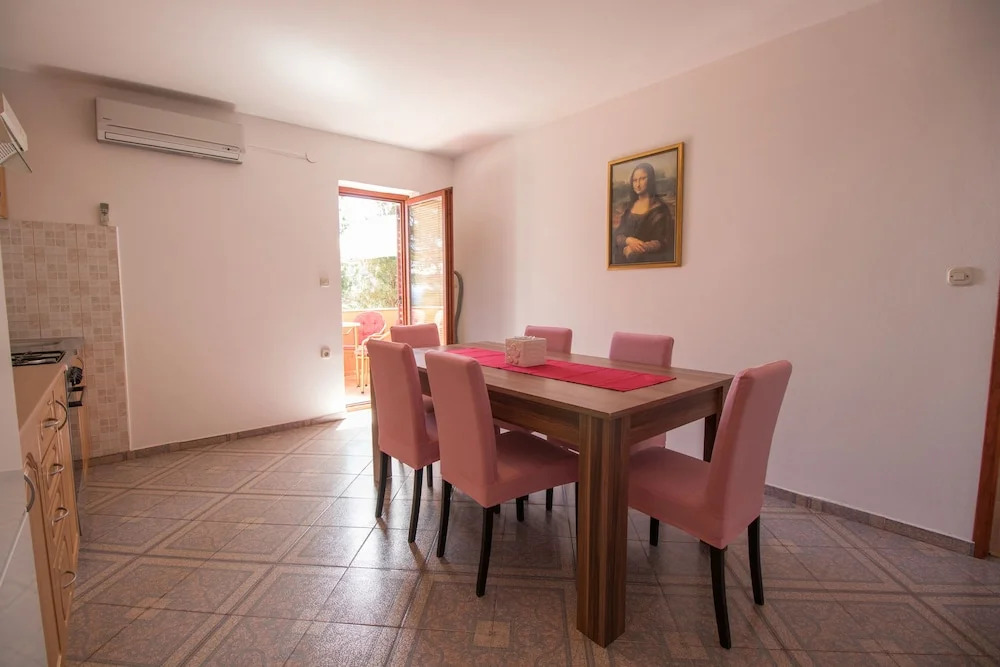Apartments Nusret