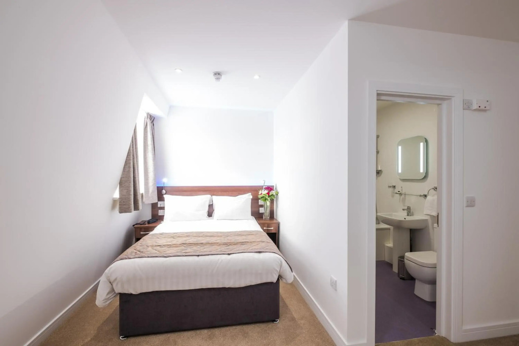 Signature Hotel London