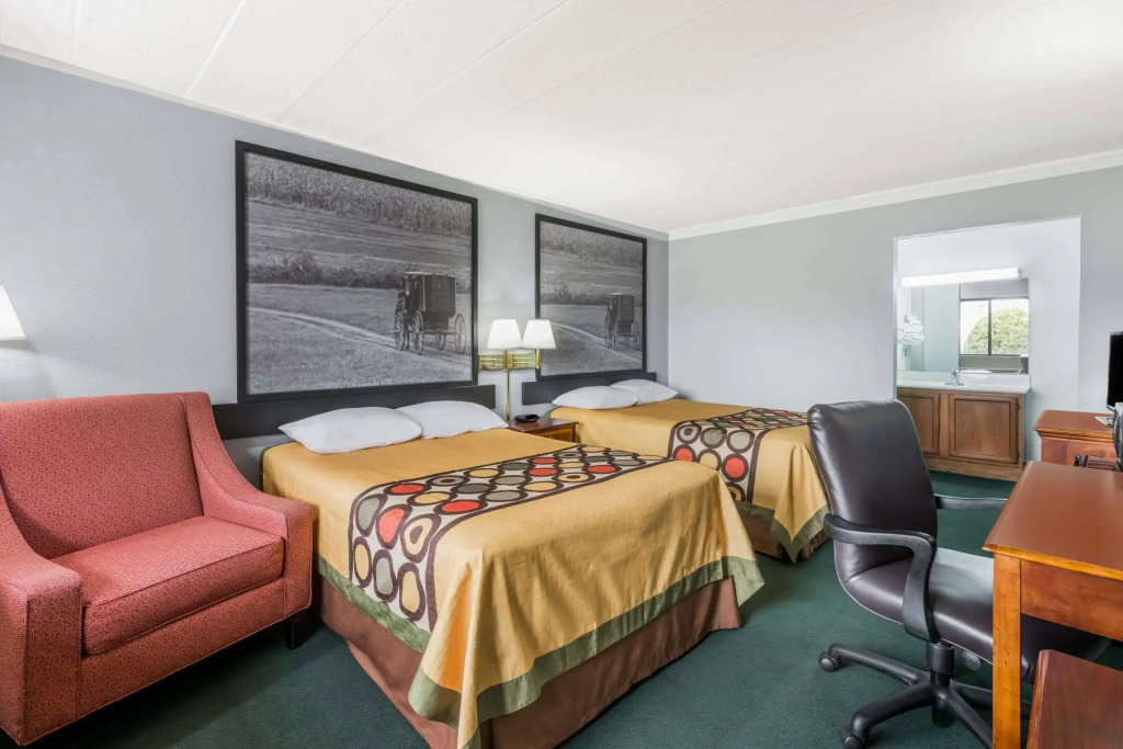 Sprucewood Inn