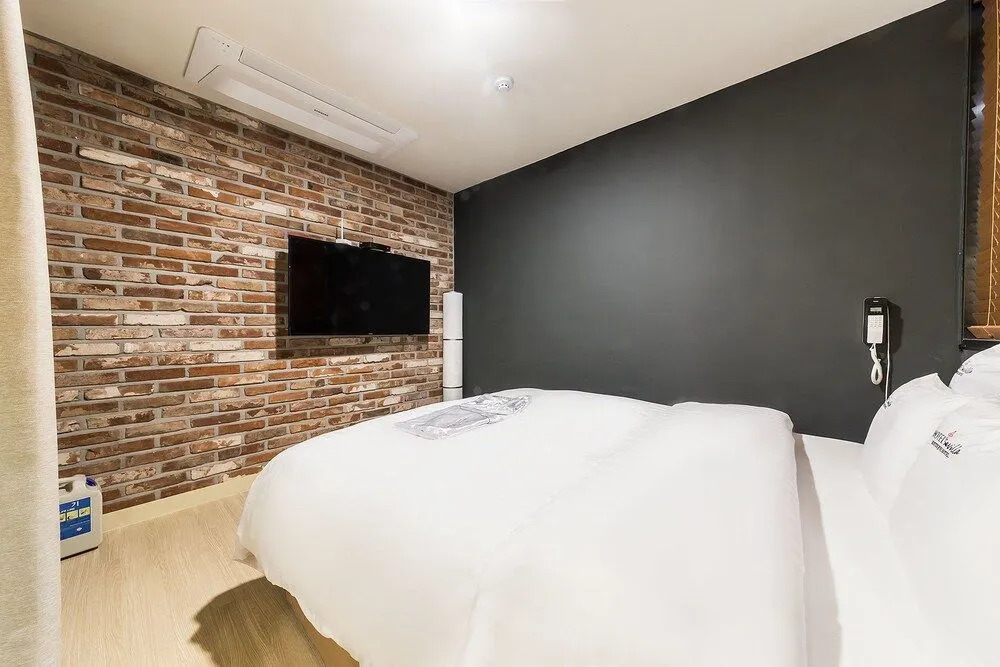 Pyeongtaek Sevilla Hotel